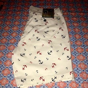 4/$10🌻🌻Red, white & blue Denali shorts